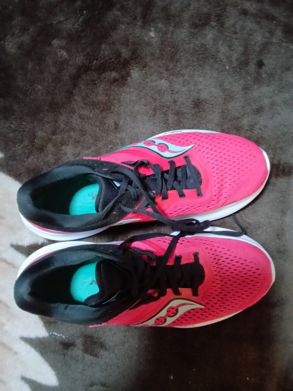 Saucony running shoes